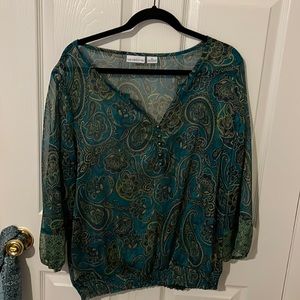 Liz Claiborne Green Paisley Top